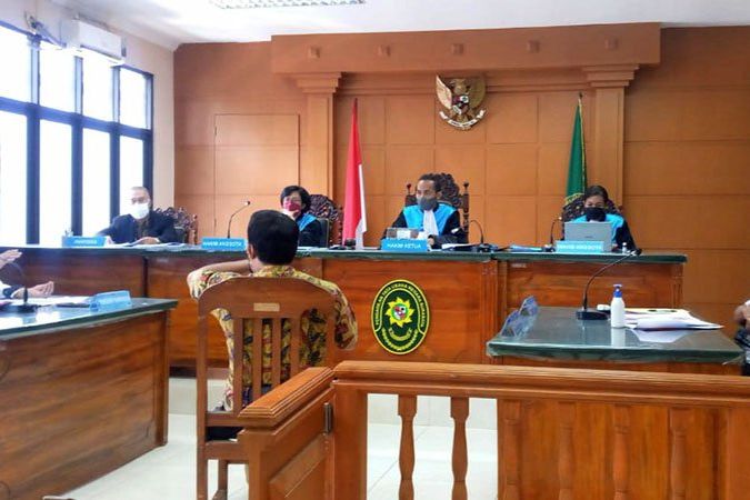 Digugat Perangkat Desa, Camat Benjeng Gresik Kalah di PTUN Surabaya