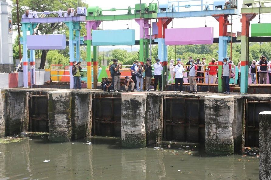 Sungai di Surabaya Mengandung Detergen, Warga Diimbau Tak Lagi Buang Limbah