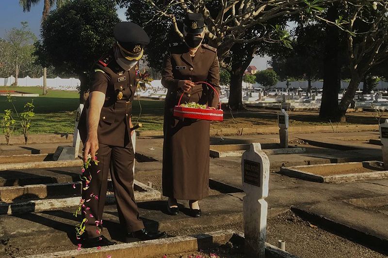 HBA ke-62, Kejari Kota Mojokerto Lakukan Tabur Bunga di TMP