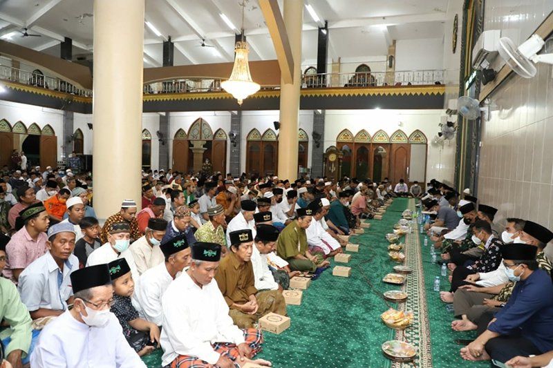 Tahlil dan Doa Bersama Ribuan Warga Digelar Untuk Korban Laka Lantas Bus Tol Sumo