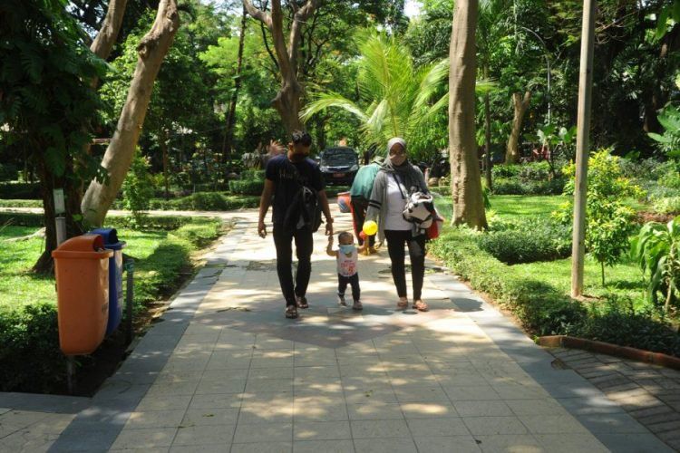 Perhatikan Prokes dengan Ketat, 8 Taman Kota Surabaya Resmi Dibuka