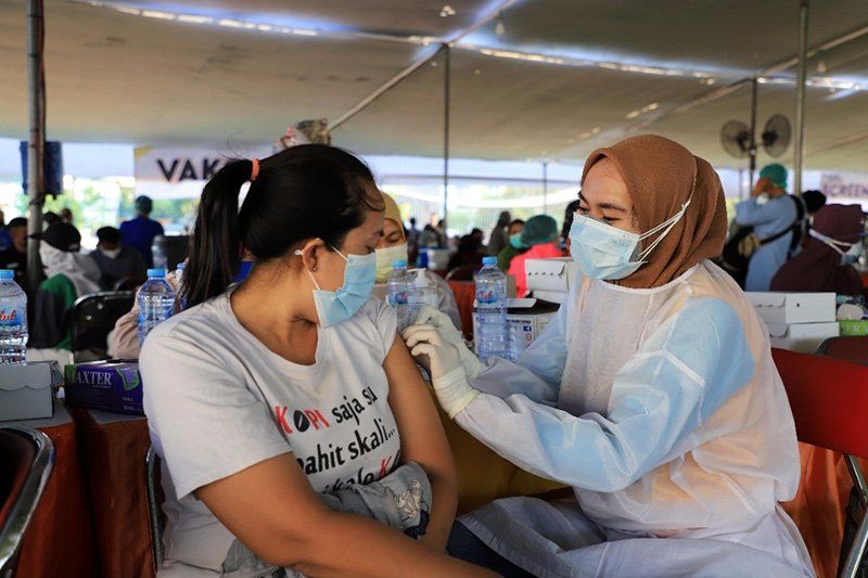 Besok, Pemkot Surabaya Gelar Vaksinasi Dosis Kedua Khusus AstraZeneca di Lapangan Thor