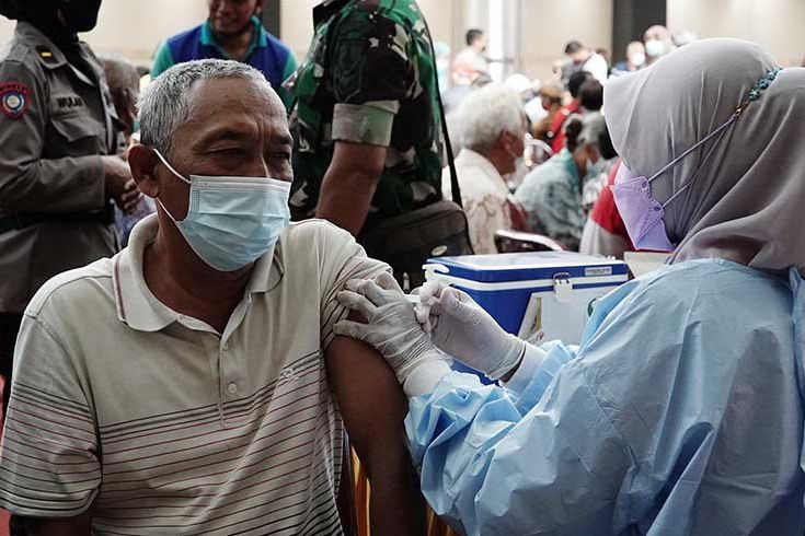 Percepat Bentuk Kekebalan Tubuh, Pemkot Mojokerto Gelar Vaksin 'Booster untuk Lansia