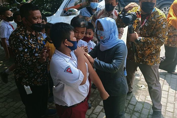 Cegah Terpapar Covid, Pemkot Mojokerto Beri Vaksinasi untuk Anak-anak