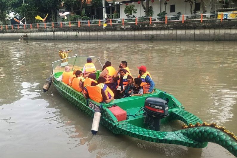 Jadi Primadona Wisatawan, Jam Kunjungan Wisata Perahu Kalimas Surabaya Terbagi Menjadi 15 Sesi