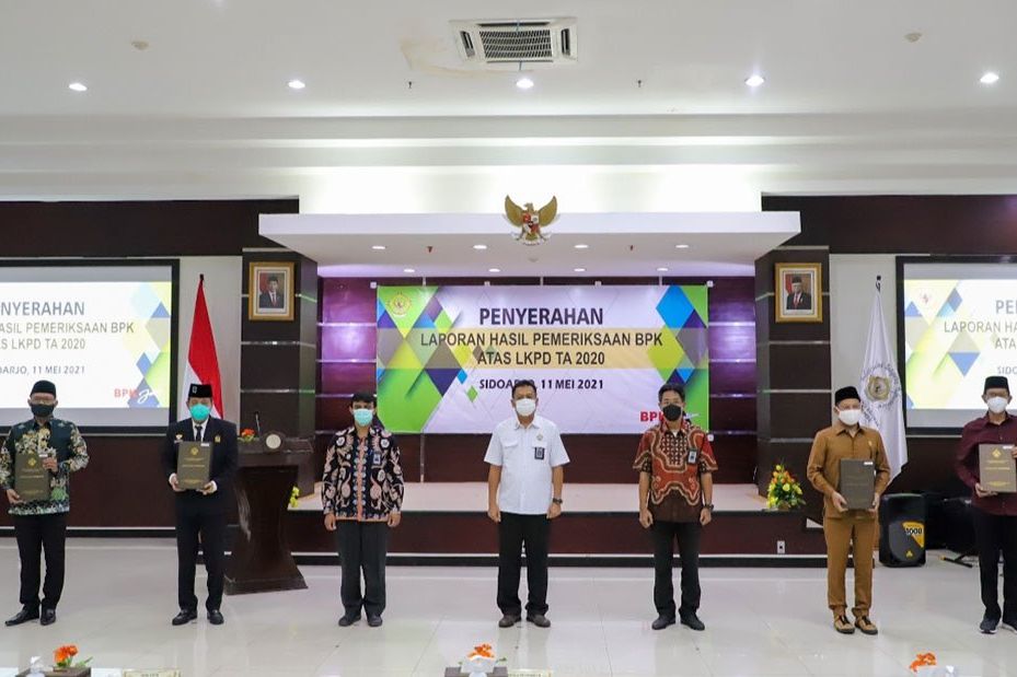 Pertahankan Opini WTP 9 Kali Berturut-turut, BPK Beri Pemkot Surabaya LHP LKPD 2020