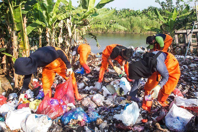 Plankton dan Udang di Kali Surabaya Ikut Tercemar Konsentrat Tinggi dan Mikroplastik