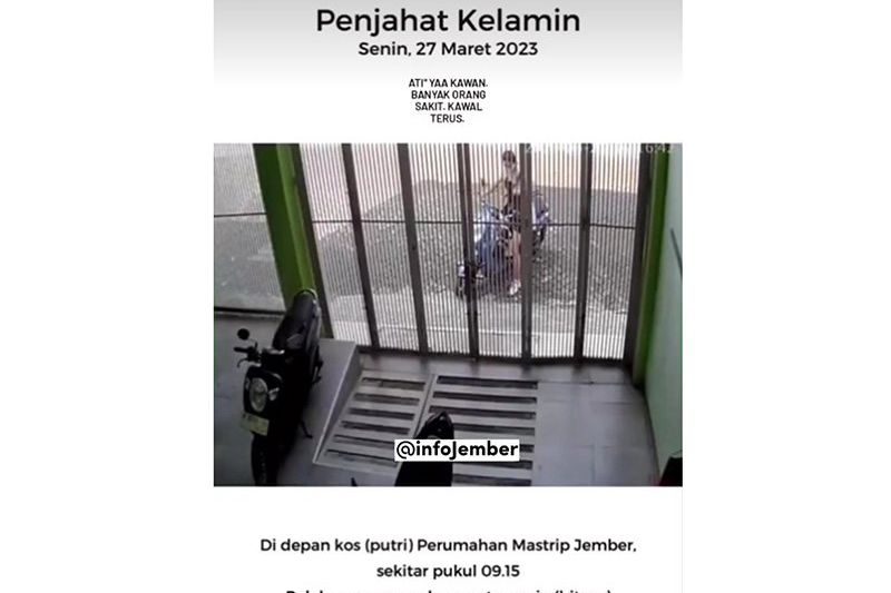 Viral, Aksi Pria Mainkan Alat Vital Burung di Depan Cewek Depan Kosan Terekam Kamera CCTV