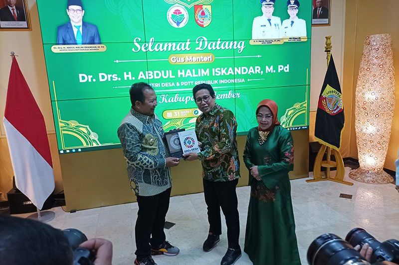 Dikunjungi Menteri Desa, Pemkab Jember Dapat Tawaran Kemitraan Budidaya Cavendish