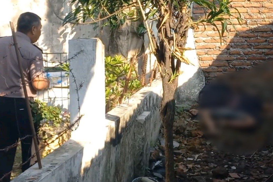 Ditemukan Tak Bernyawa, Manusia Silver di Probolinggo Diduga Dianiaya