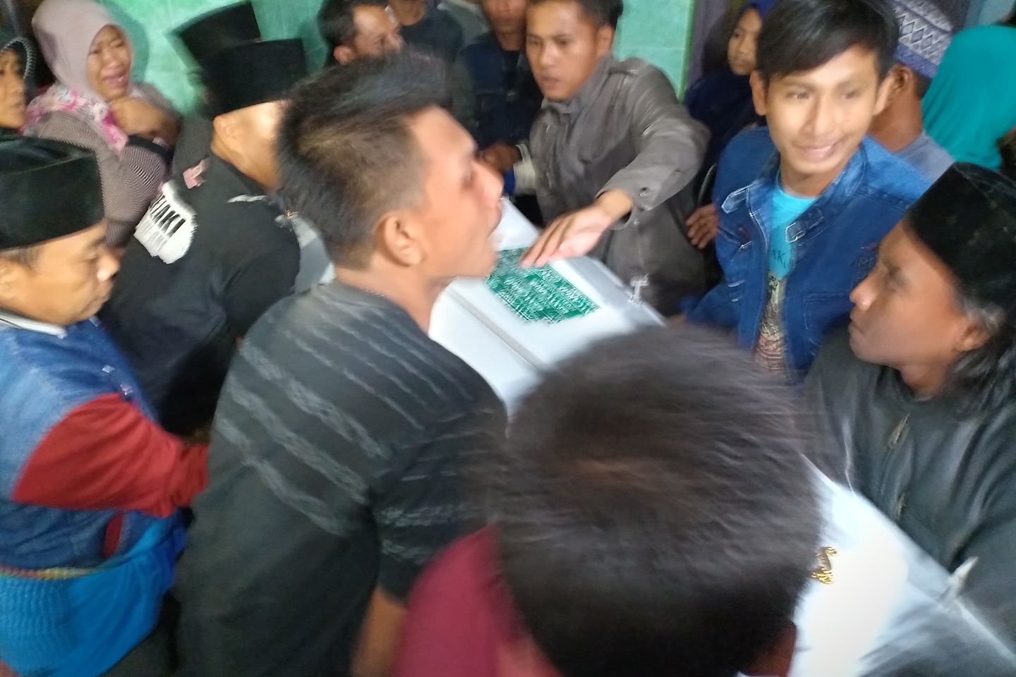 Jenazah Sugeng Warga Probolinggo Ditembak KKB