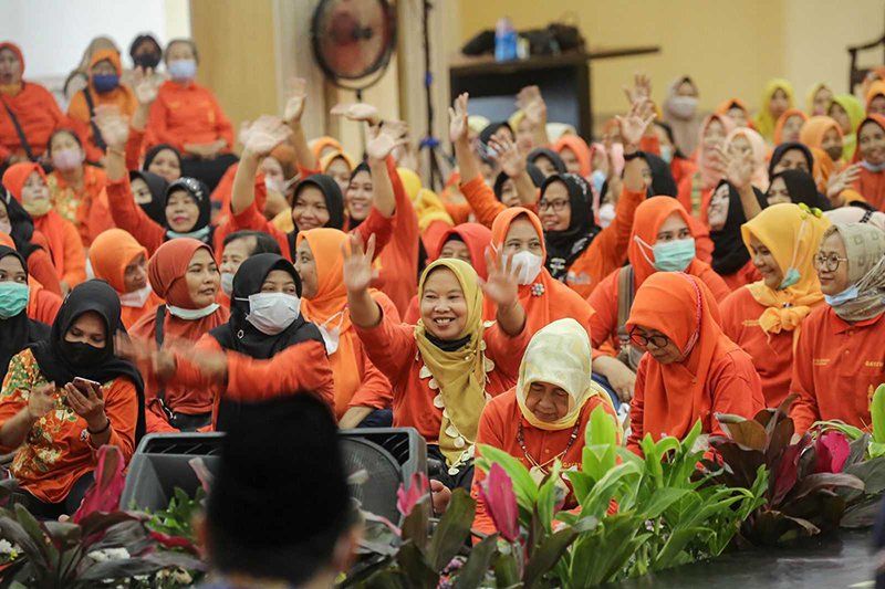 Wujudkan Kota Sehat, Ning Ita Gandeng Motivator