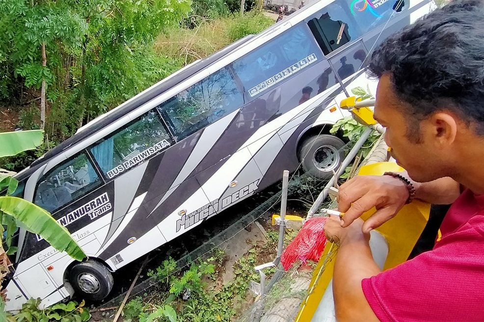 Bus Pariwisata Kecelakaan di Blitar, Berikut Data Nama Korban Rombongan Guru