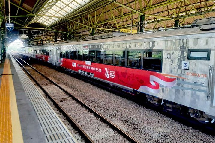 Semarak HUT RI Ke-76, KAI Hadirkan Livery Khusus
