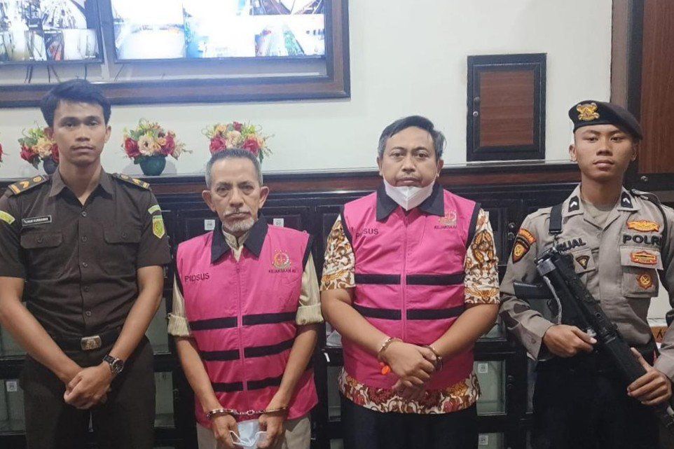 Dana Hibah KONI Pasuruan Diduga Dikorupsi, Kabag Hukum Pemkab Probolinggo Ikut Ditahan