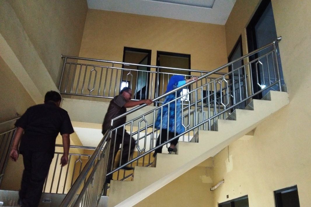 Belasan Pegawai Pemerintah Jalani Pemeriksaan KPK di Mojokerto