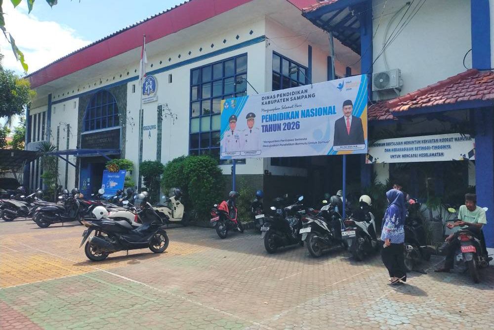 Proyek Rehabilitasi SDN Panyepan 3 Sampang Menunggu Kontrak Kerja
