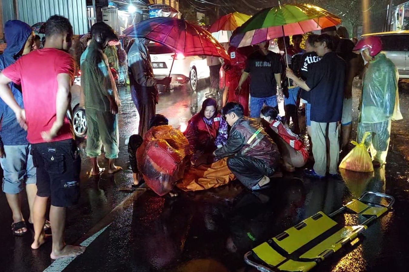 Tragis, Warga Mojokerto Meregang Nyawa saat Menyeberang
