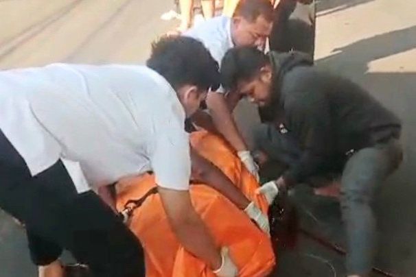 Meninggal Saat Mencari Nafkah di Mojokerto, Perempuan Buruh Pabrik asal Sidoarjo Terlindas Truk Kontainer
