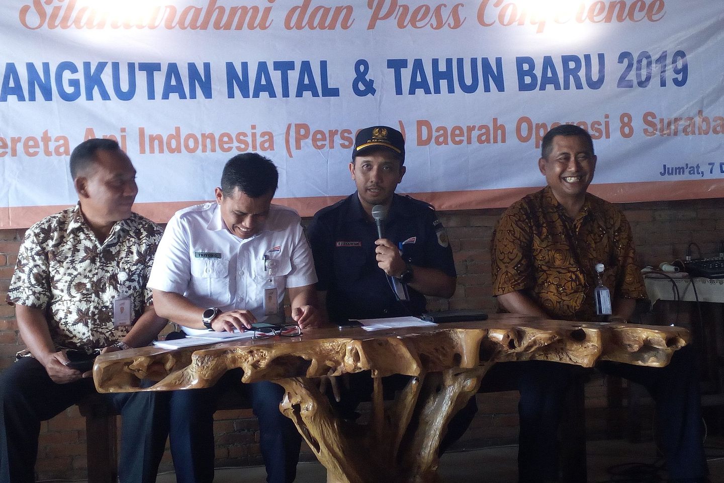 404 Perlintasan Kereta Api di Daop 8 Tanpa Penjagaan