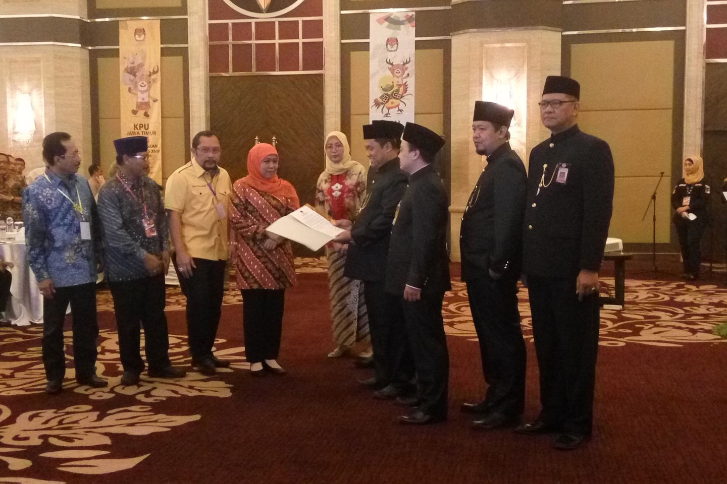 Ditetapkan Gubernur, Khofifah Tanpa Didampingi Emil Dardak