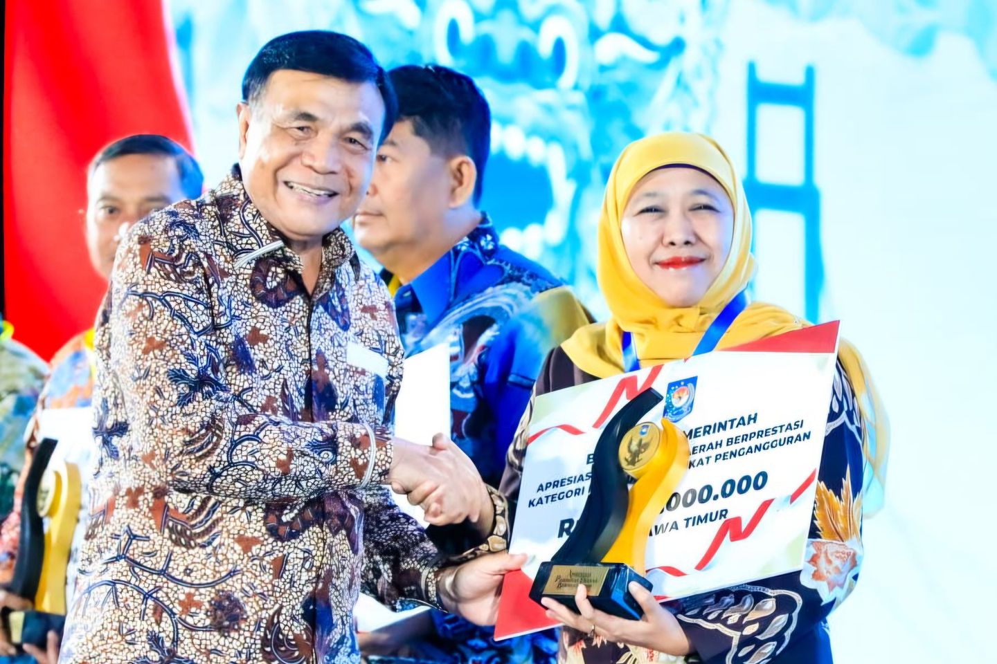 Jatim Raih Insentif Rp3 Miliar Usai Sukses Tekan Pengangguran