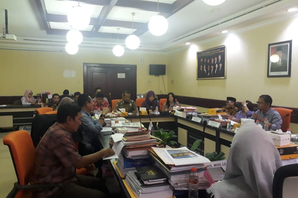 Dinas Kesehatan Harus Rapatkan Ulang Perda Rokok