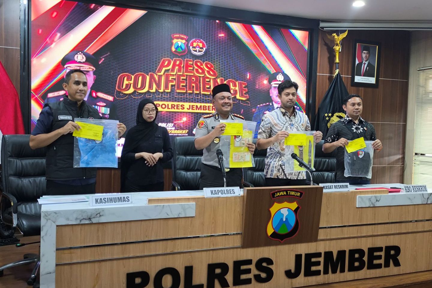 Kalah Judol hingga Terlilit Utang Rp80 Juta, Jadi Motif Perampokan Toko Emas di Jember