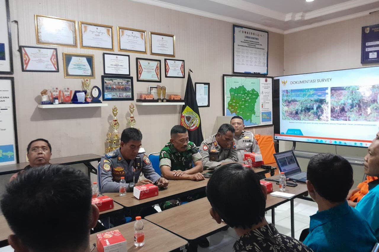 Retakan Tanah Gumitir Jember Dekat Jurang, Mitigasi Dikebut