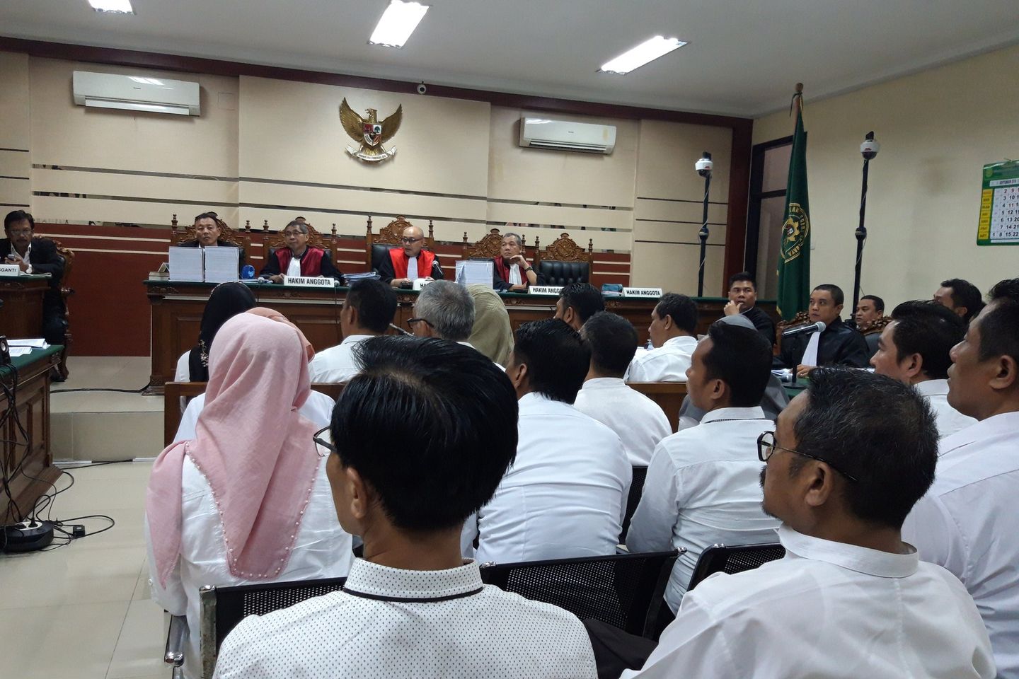 Ini Warna Baju 18 Anggota DPRD Kota Malang