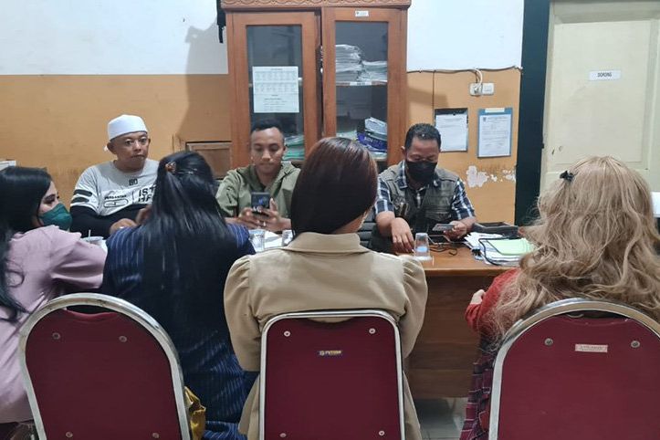 Diduga Jadi Ajang Tempat Mesum, Warung Remang-remang di Probolinggo Dirazia Satpol PP, 4 LC Diamankan