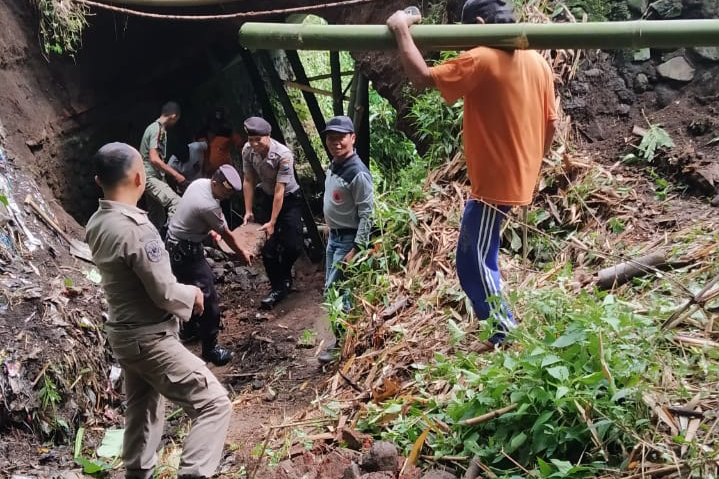 Jembatan di Lereng Bromo Nyaris Ambrol