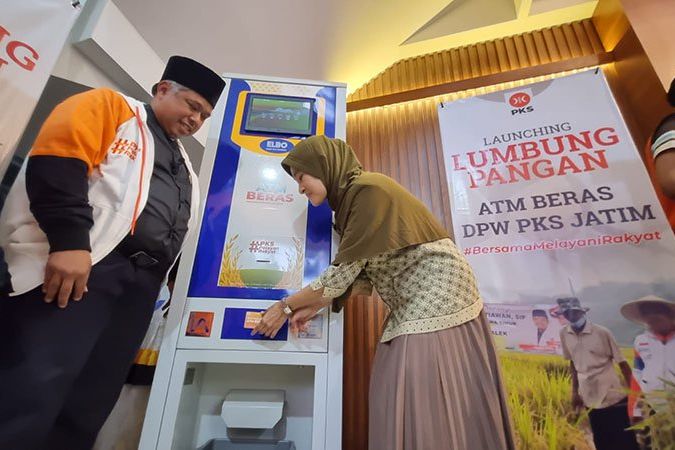 PKS Jatim Luncurkan Inovasi ATM Beras