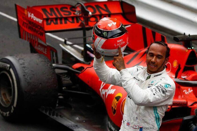 Ini Penjelasan Mercedes atas Kemenangan Hamilton di Monako