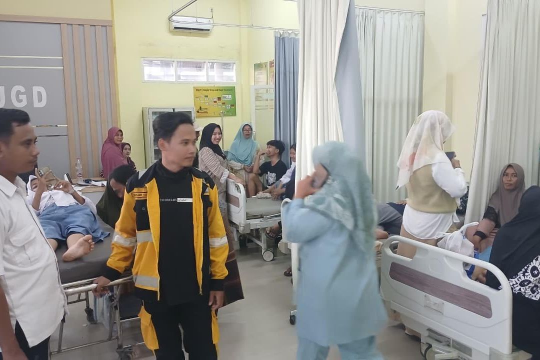 Lagi, Ada Ulat di Menu MBG, 8 Siswa SMKN di Tuban Dirawat