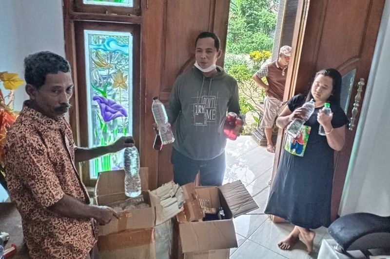 Jual Miras di Bulan Ramadan, Warga di Desa Wonosari Jember Diamankan Polisi