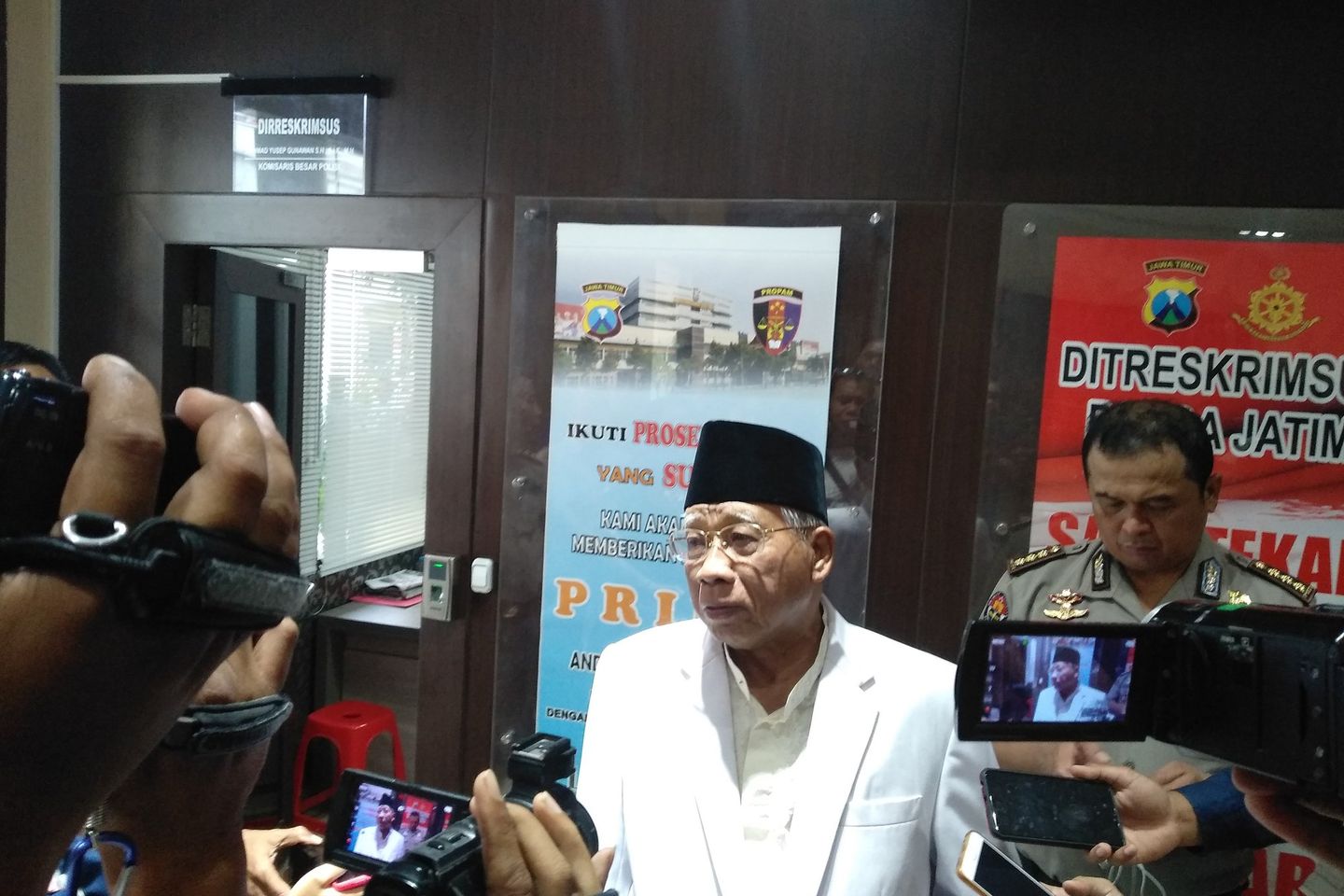 MUI Jatim Desak Hukuman Buat Pekerja Seks dan Penikmatnya