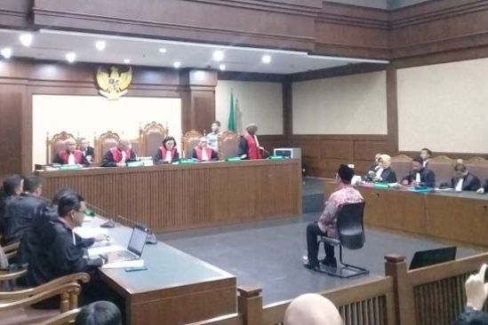 Mantan Menpora Imam Nahrawi Didakwa Terima Suap Rp11,5 Miliar