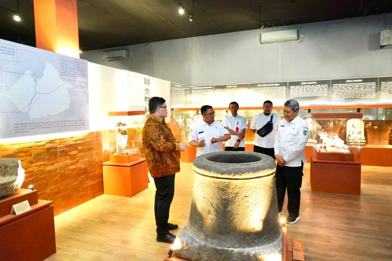 Mas Dhito Cek Langsung Progres Pembangunan Museum Tahap 3
