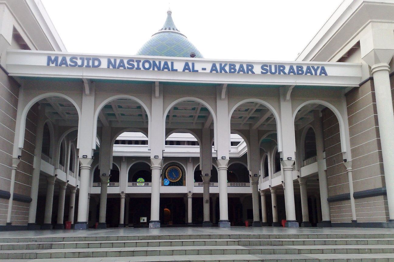 Masjid Akbar Pilih Rektor UIN Jadi Khatib Salat Id