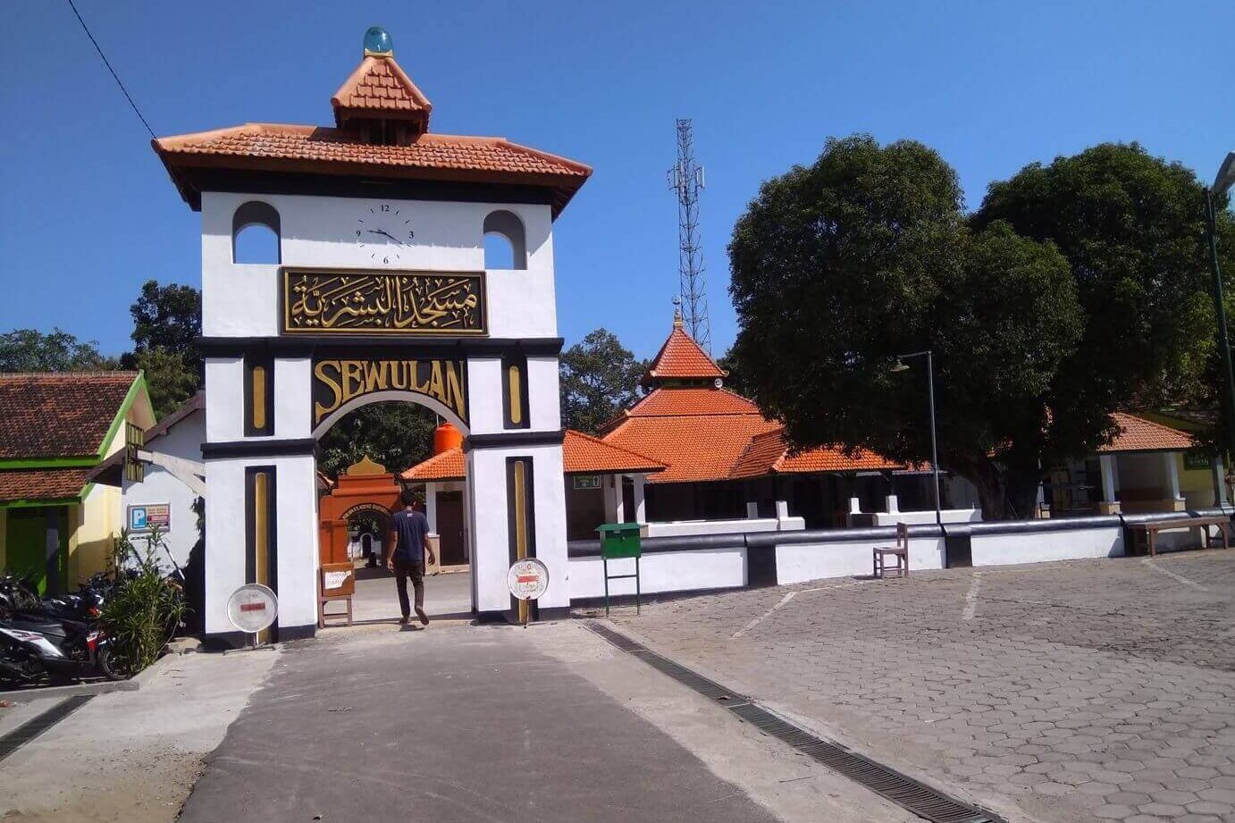 Berkunjung ke Masjid Tua Sewulan di Kabupaten Madiun
