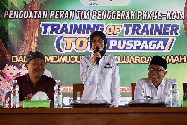 Kader PKK Kediri Dilatih Cegah Kekerasan terhadap Anak