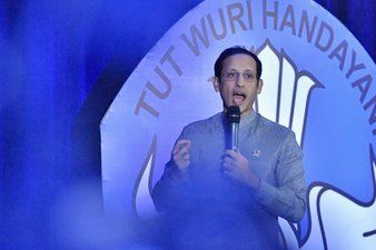 Tingkatkan Kesejahteraan Guru Honorer, Pemerintah Ubah Kebijakan Dana BOS
