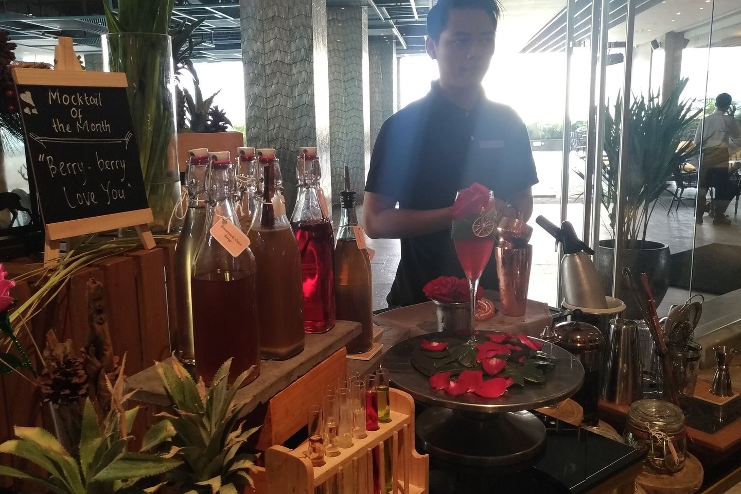 Suguhan Menu 'Cinta' Grand Dafam Surabaya di Hari Valentine