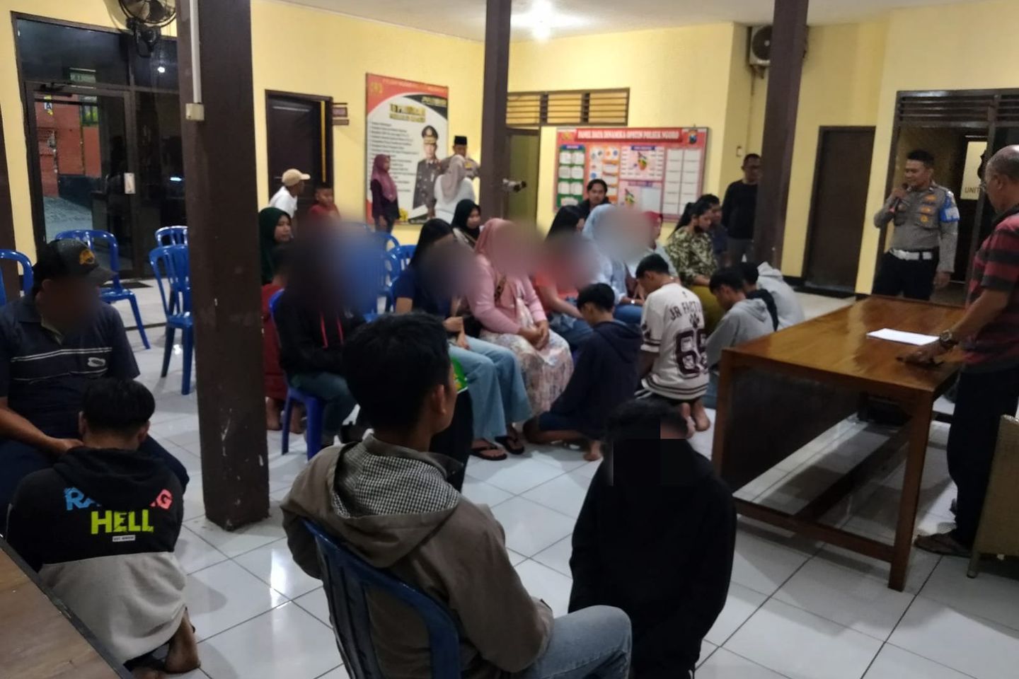 Patroli Ramadan, Polisi Amankan 10 Remaja Diduga Hendak Perang Sarung di Ngoro