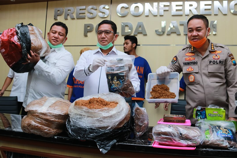 Dalih Buat Obat Covid-19, Peredaran Tembakau Sintetis 40 Kilogram Digagalkan