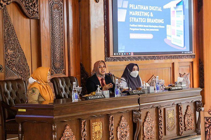 Komitmen Pengadaan Barang dan Jasa Lewat UMKM Lokal, Pemkot Mojokerto Beri Pelatihan Akses e-Katalog