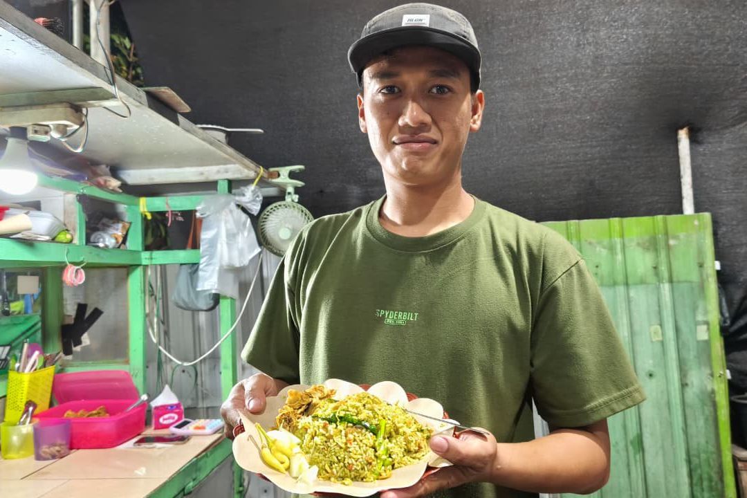 Nasi Goreng Warna-Warni Omi Tomi di Mojokerto, Dirintis Sejak Pandemi Covid