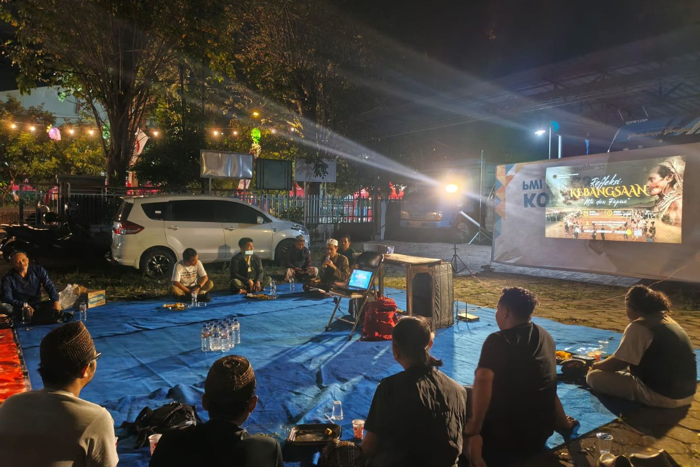Nobar Film Dokumenter “Pesta Babi” Jadi Ruang Dialog Kebangsaan di Probolinggo
