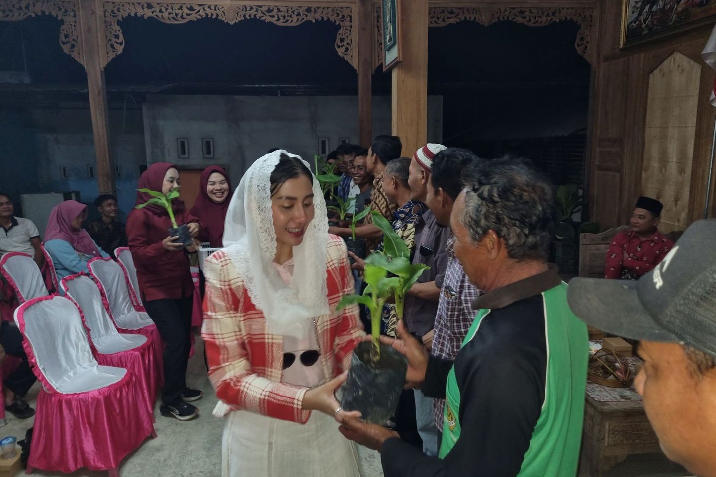 Novita Hardini Kagum Program Desa Bringinan, Serap Aspirasi Warga dan Dorong Budidaya Pisang Cavendish
